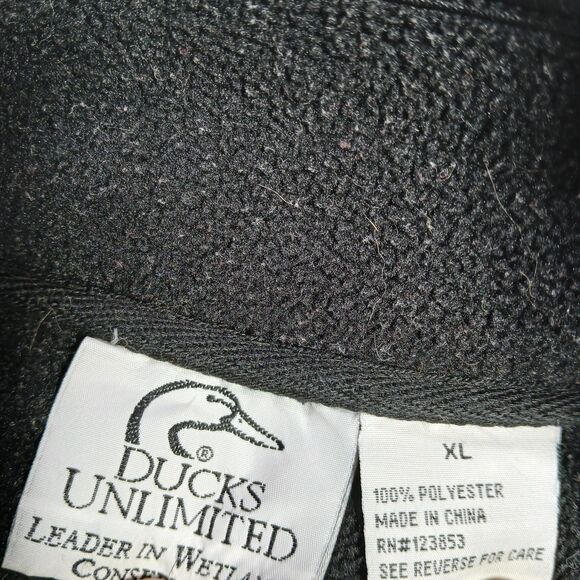 Ducks Unlimited Mens XL Black Fleece Vest Outdoor Full Zip Pocket Hunting Casual - Picture 3 of 7